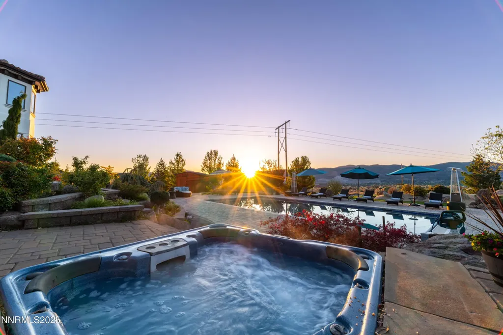 12900 Silver Wolf Reno NV 89511