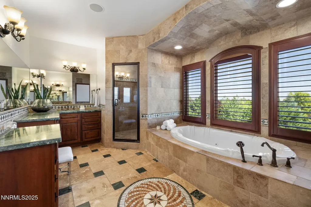 12900 Silver Wolf Reno NV 89511