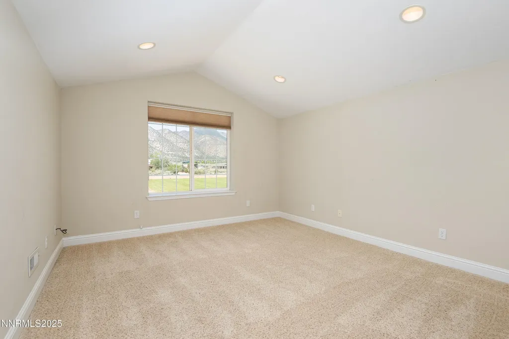 544 Upper Colony Wellington NV 89444