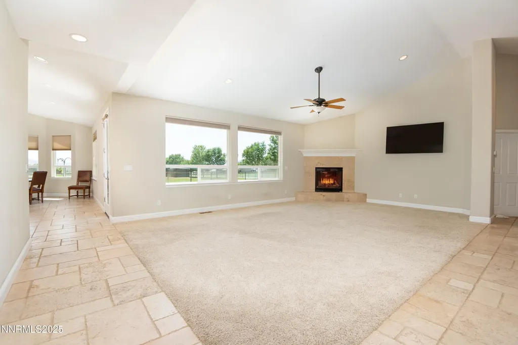 544 Upper Colony Wellington NV 89444