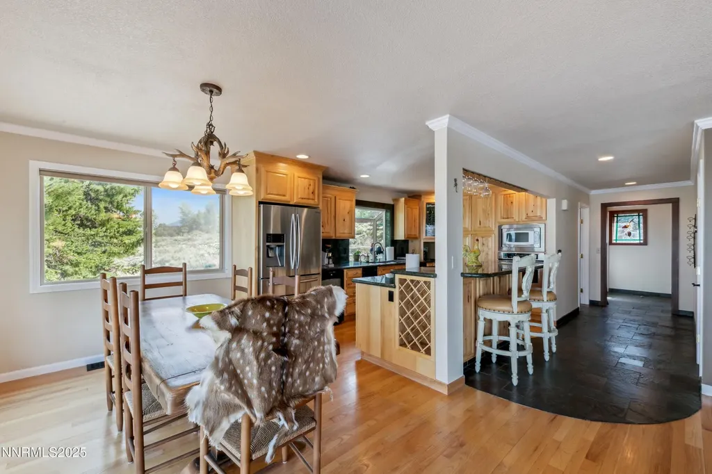 1299 Kingsbury Grade Gardnerville NV 89460
