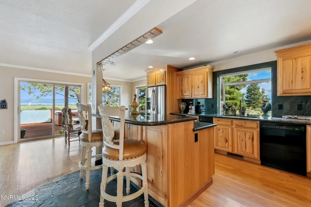 1299 Kingsbury Grade Gardnerville NV 89460