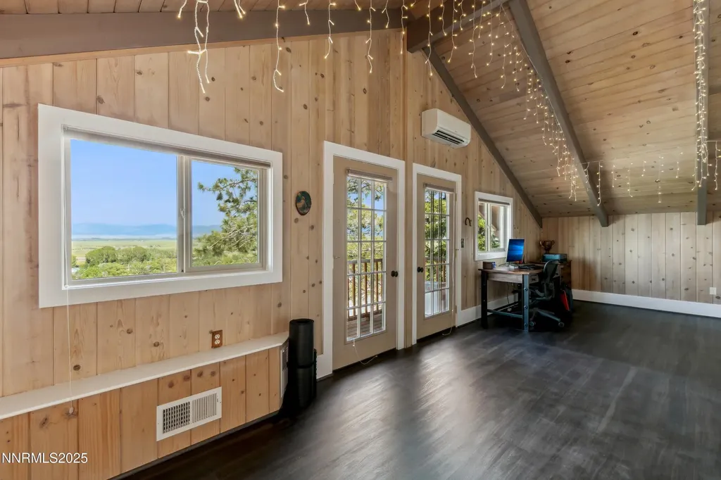 1299 Kingsbury Grade Gardnerville NV 89460