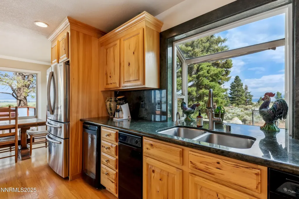 1299 Kingsbury Grade Gardnerville NV 89460