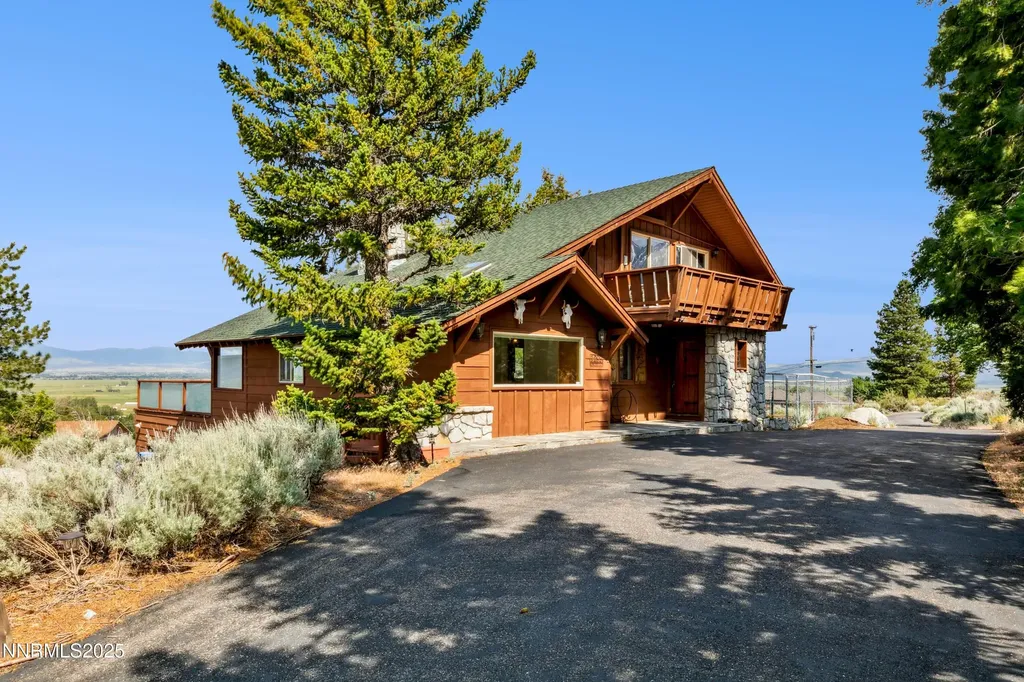 1299 Kingsbury Grade Gardnerville NV 89460