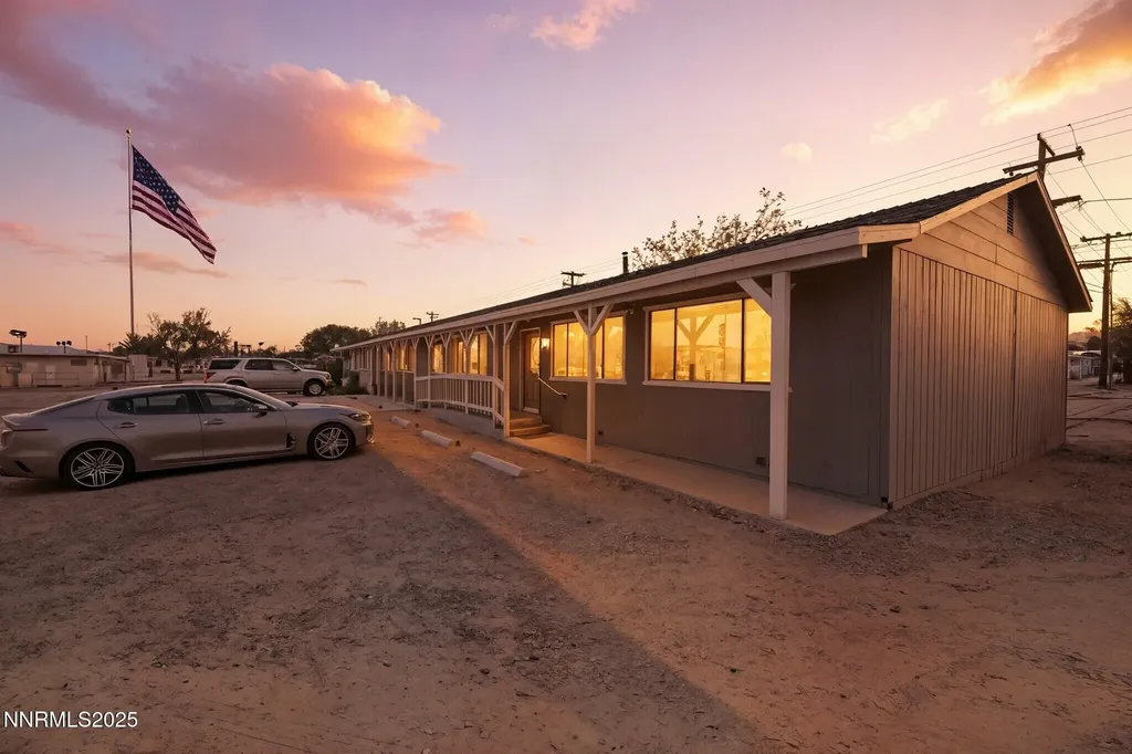 1000 C Hawthorne NV 89415