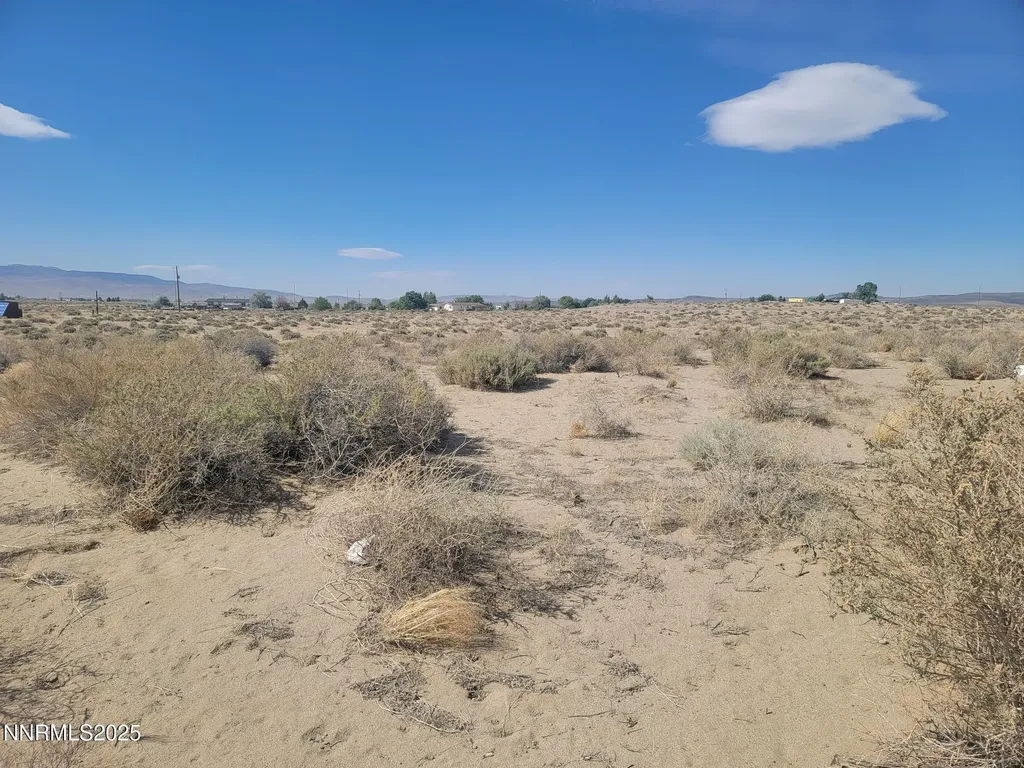 3840 9th Silver Springs NV 89429