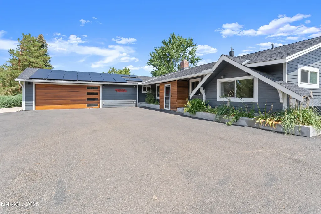 2560 Solari Reno NV 89509