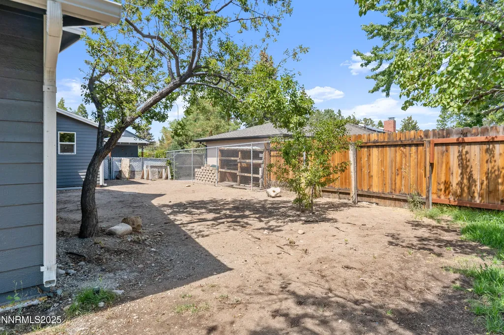 2560 Solari Reno NV 89509