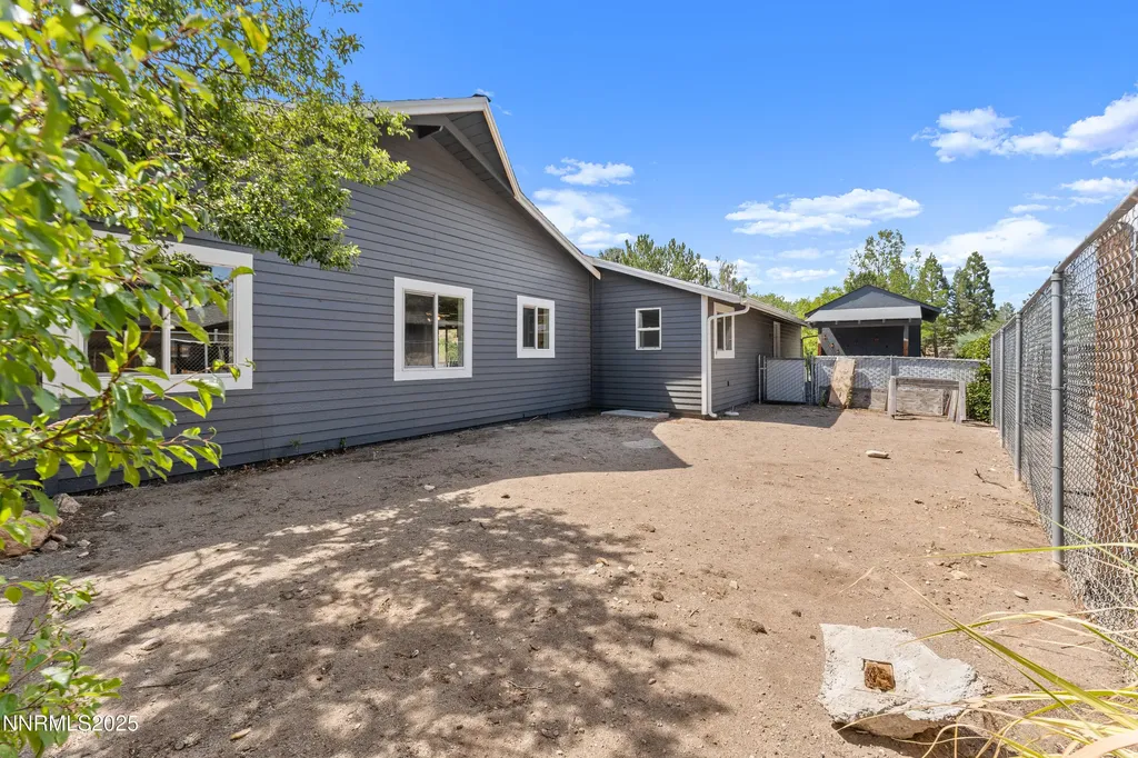 2560 Solari Reno NV 89509