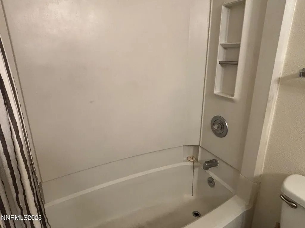 1465 Peckham Reno NV 89502