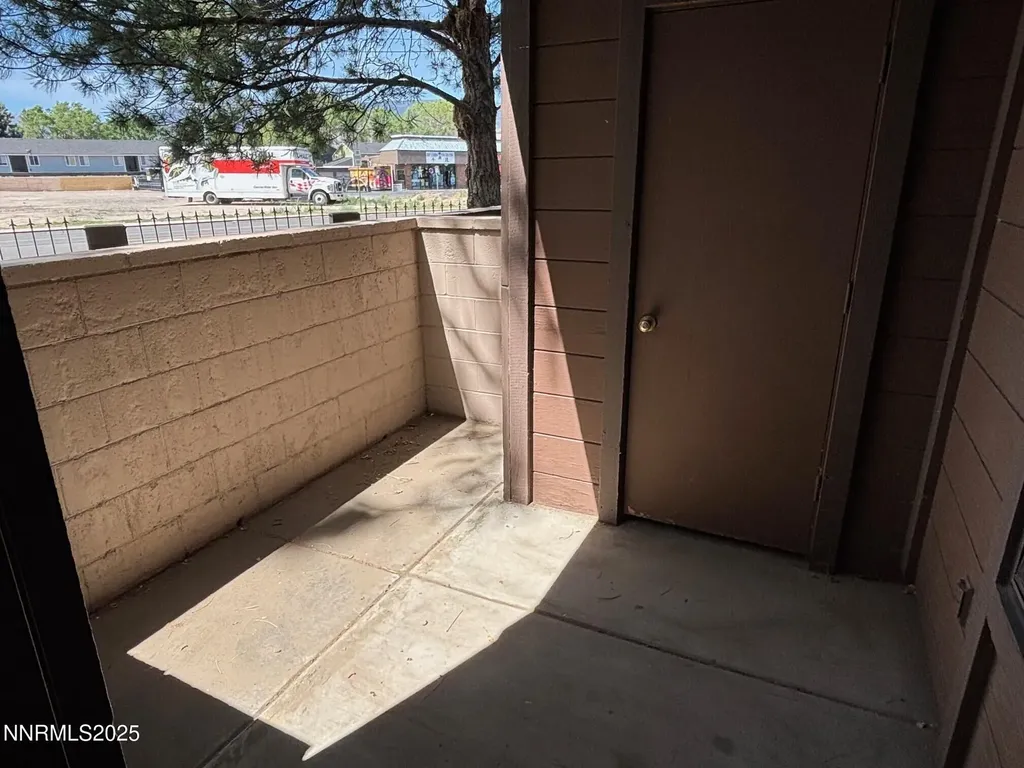 1465 Peckham Reno NV 89502