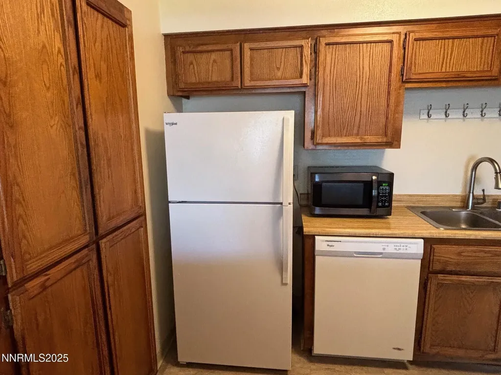 1465 Peckham Reno NV 89502