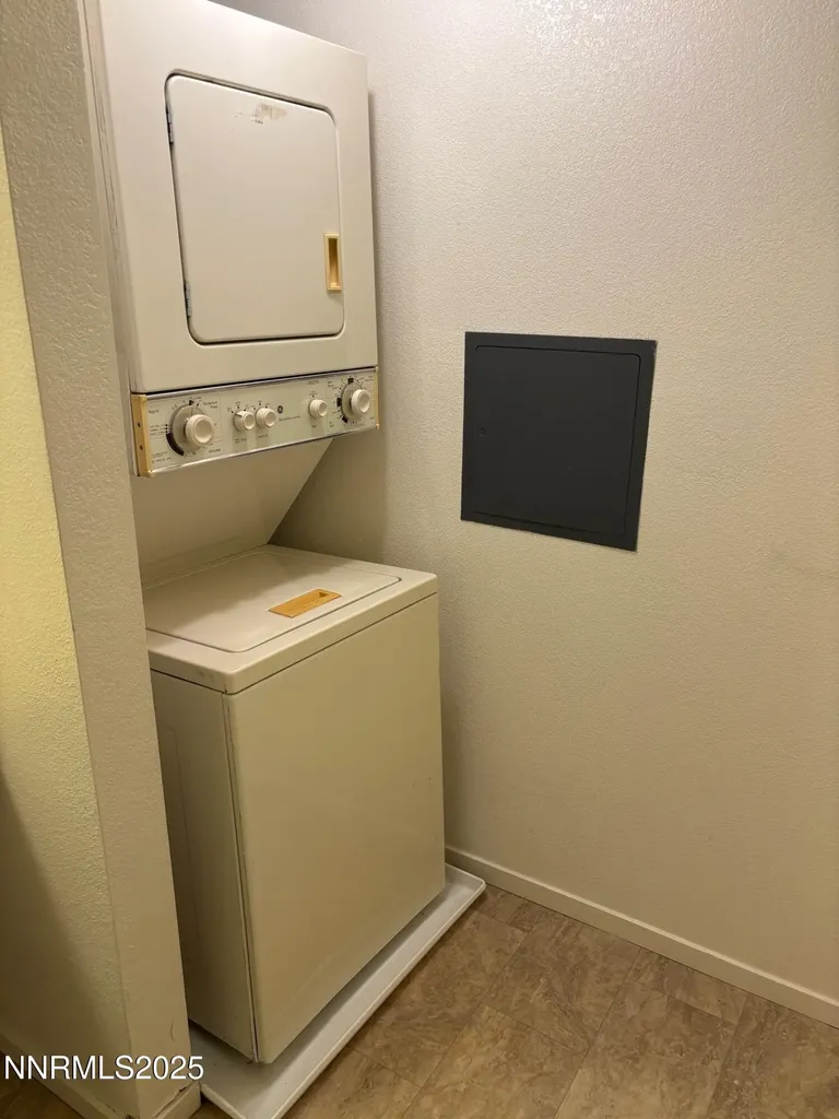 1465 Peckham Reno NV 89502