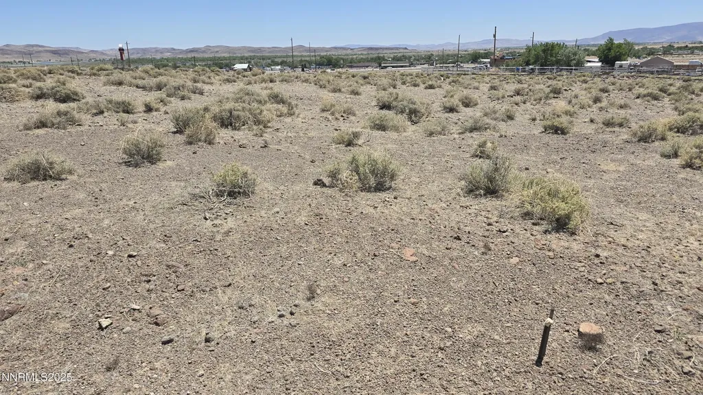 1190 Rhyolite Silver Springs NV 89429