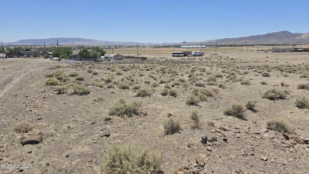 1190 Rhyolite Silver Springs NV 89429