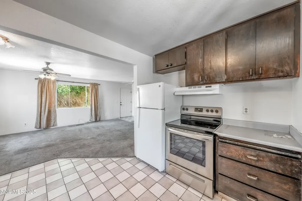 8720 Aquifer Reno NV 89506
