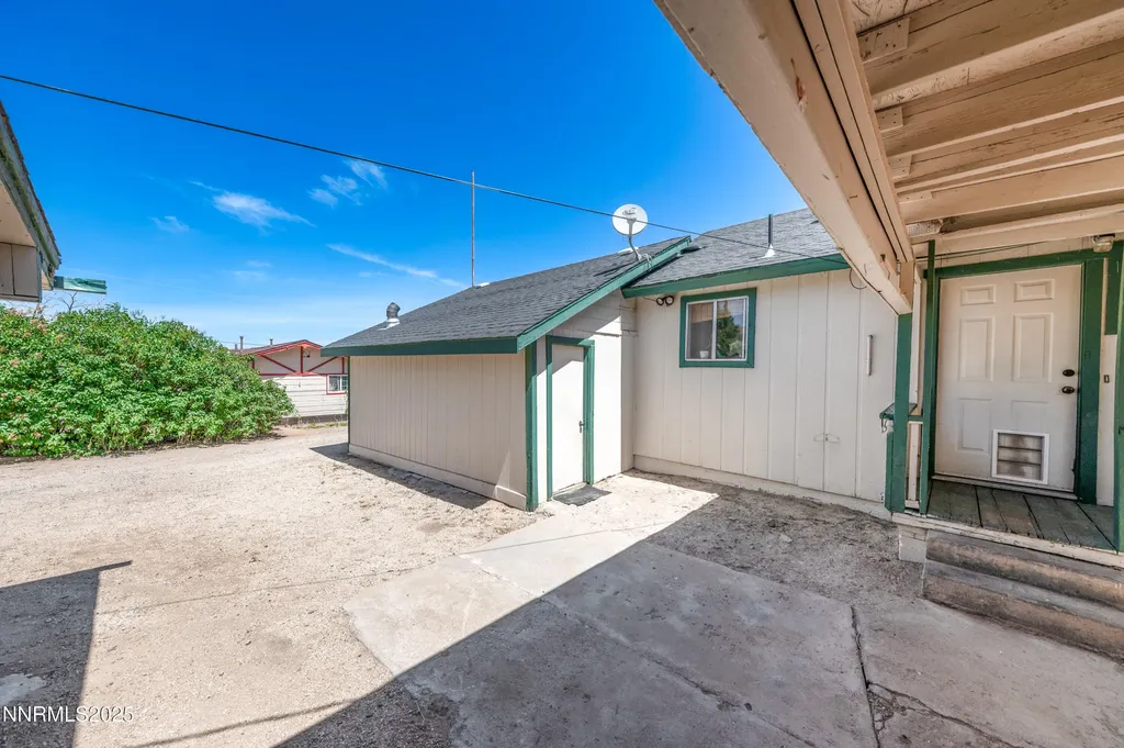 8720 Aquifer Reno NV 89506