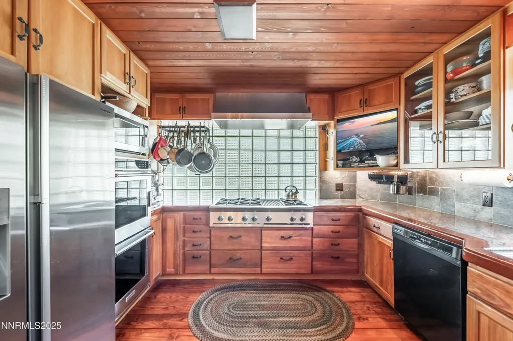 698 Saddlehorn Incline Village NV 89451