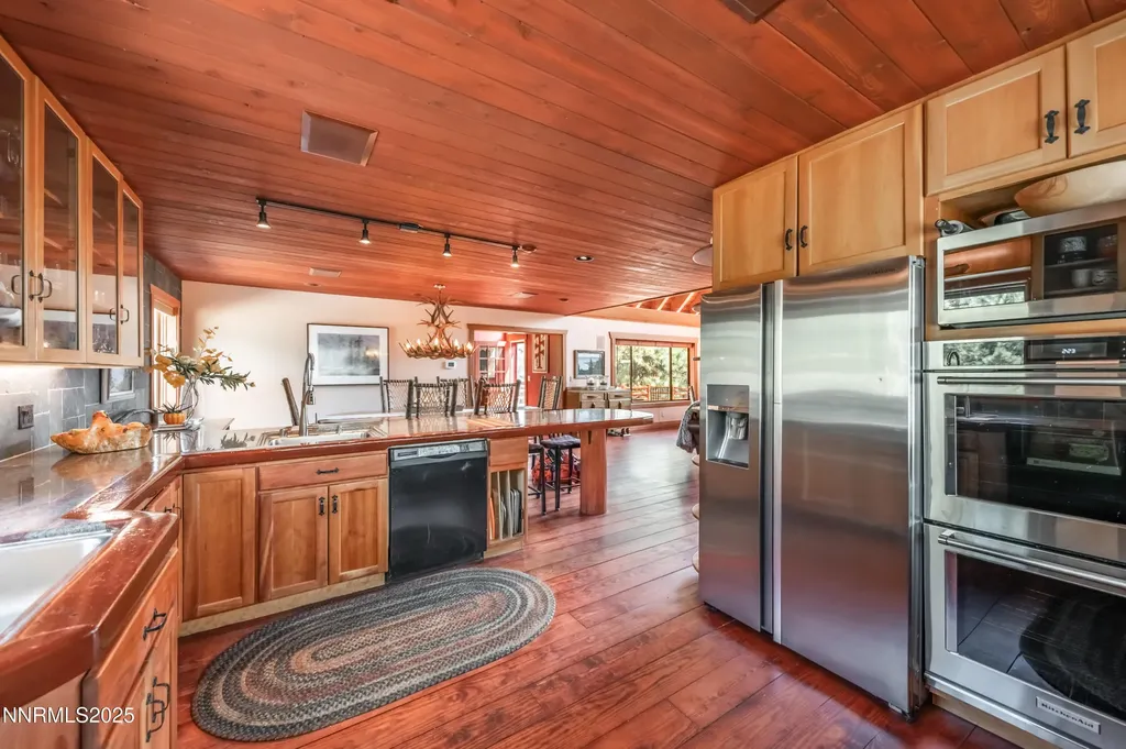 698 Saddlehorn Incline Village NV 89451