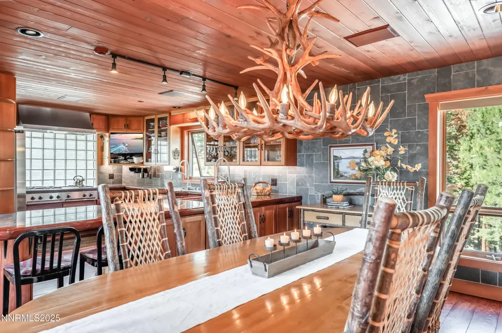 698 Saddlehorn Incline Village NV 89451