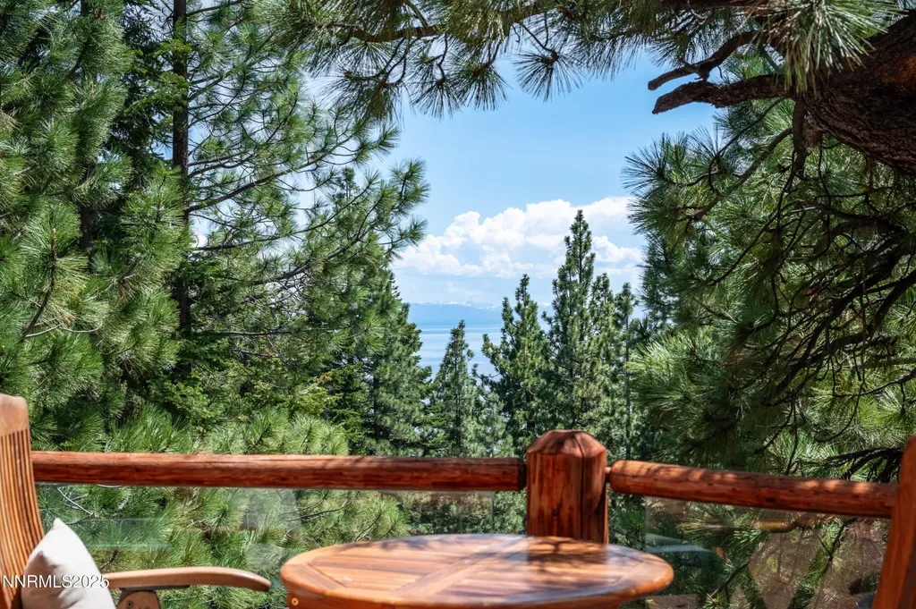 698 Saddlehorn Incline Village NV 89451