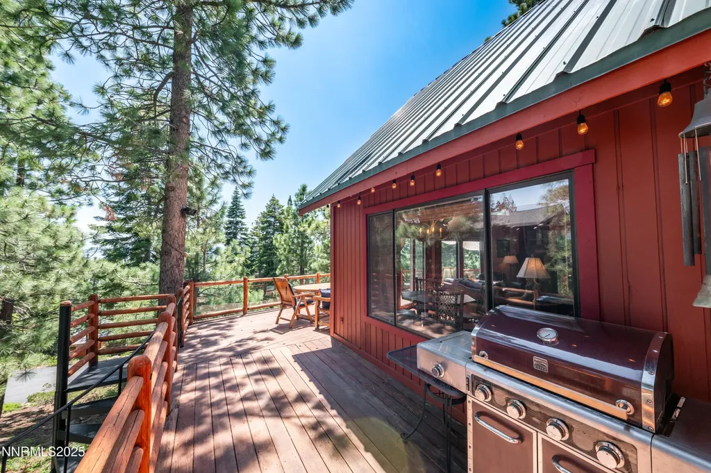 698 Saddlehorn Incline Village NV 89451