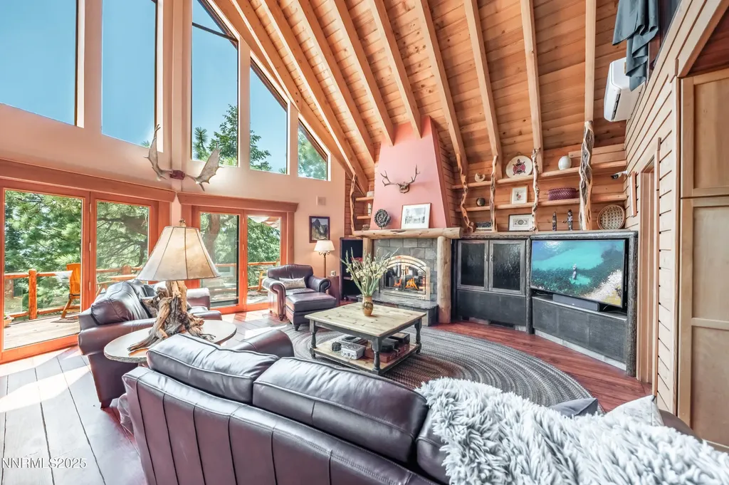 698 Saddlehorn Incline Village NV 89451
