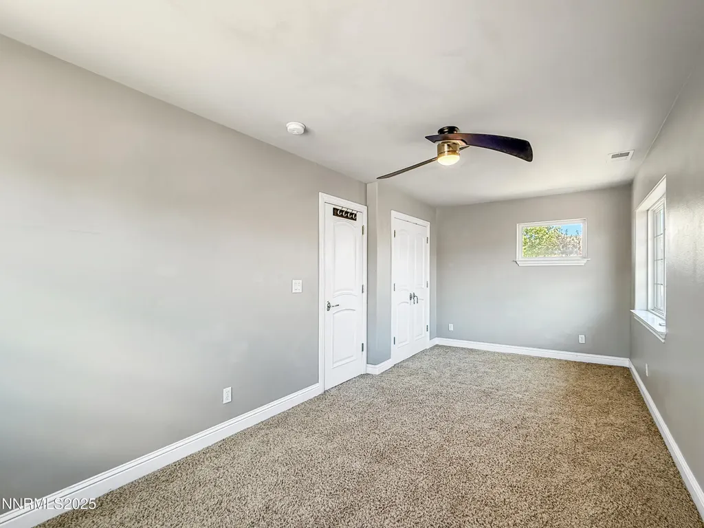 6348 Chilhowee Sparks NV 89436