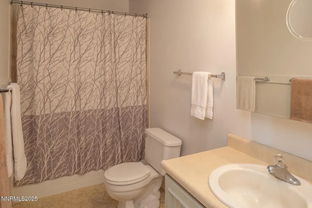 1241 Newlands Fernley NV 89408