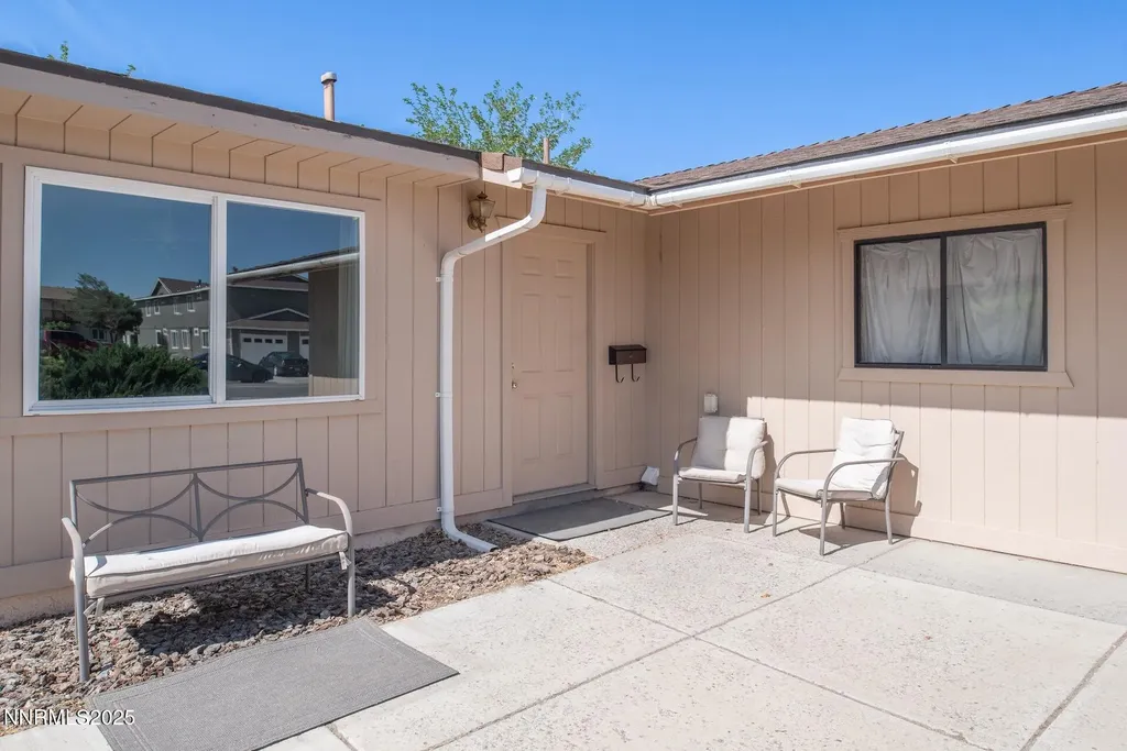 1241 Newlands Fernley NV 89408