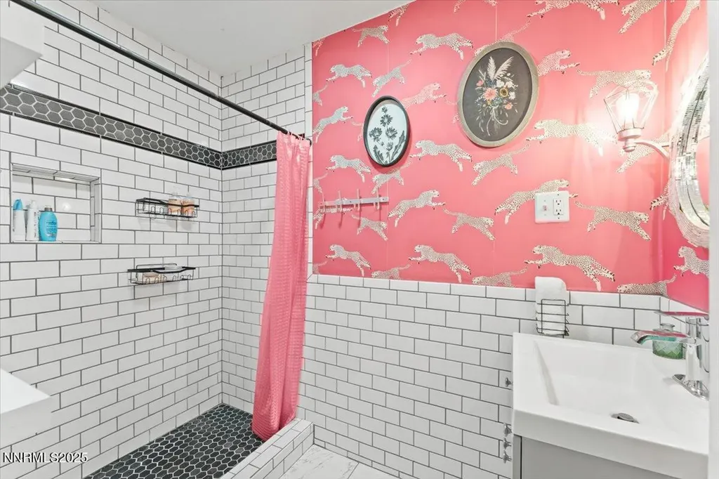 661 Thoma Reno NV 89502