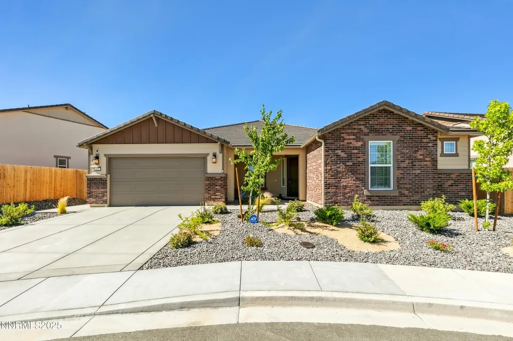 632 Equinox Peak Sparks NV 89436
