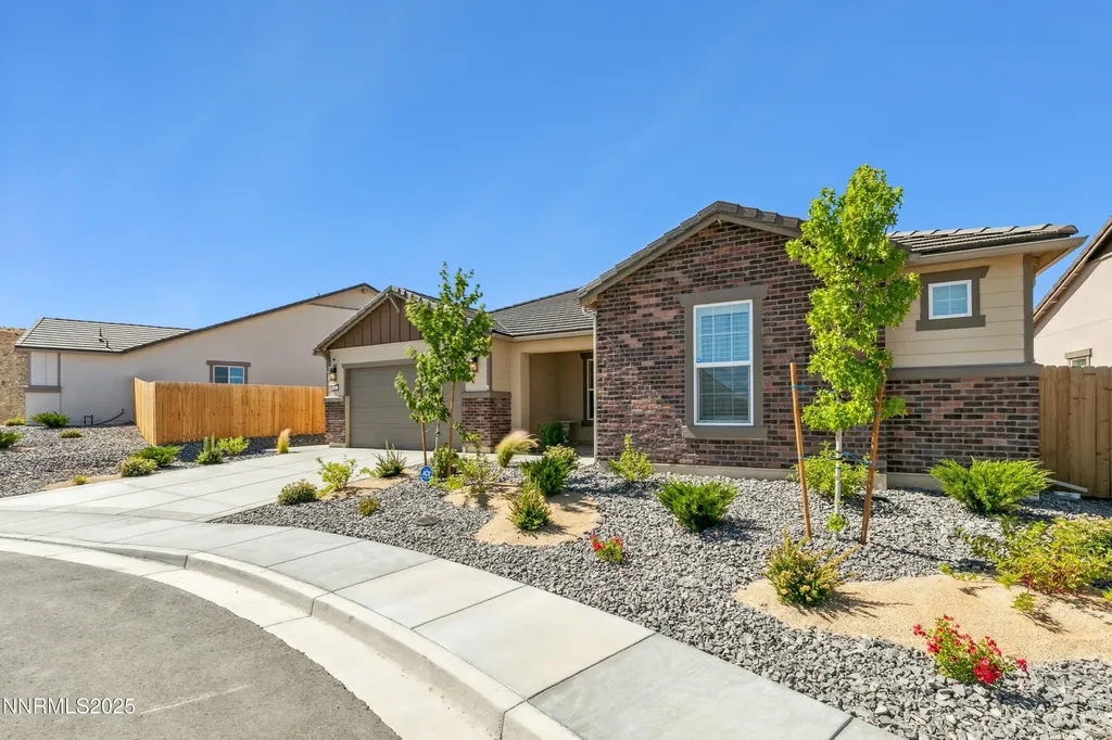 632 Equinox Peak Sparks NV 89436
