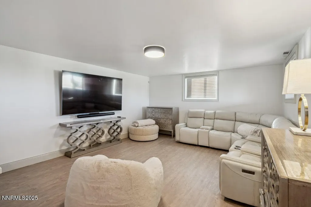 14210 Saddlebow Reno NV 89511