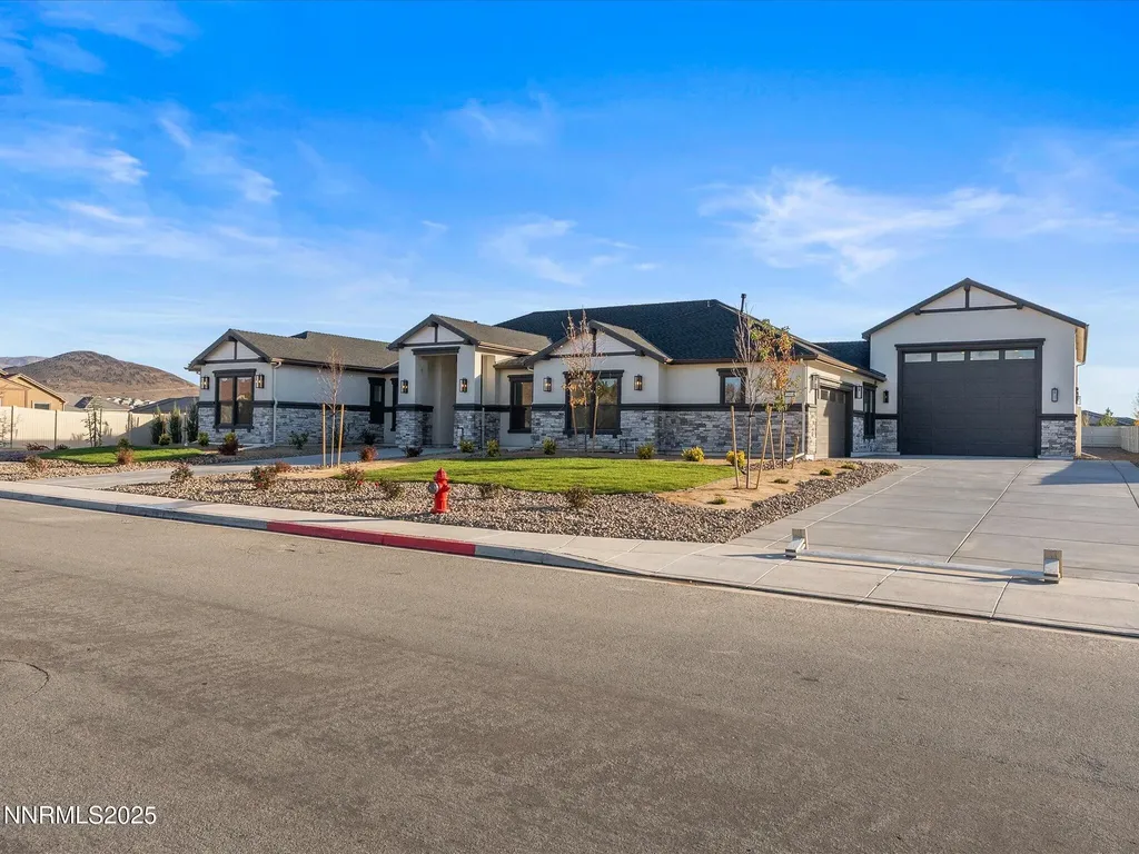 200 Pebble Creek Sparks NV 89441
