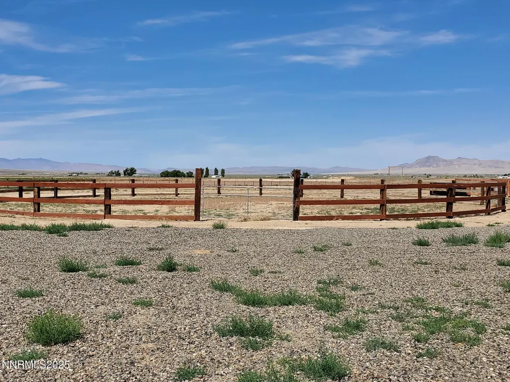 5200 Colt Winnemucca NV 89445