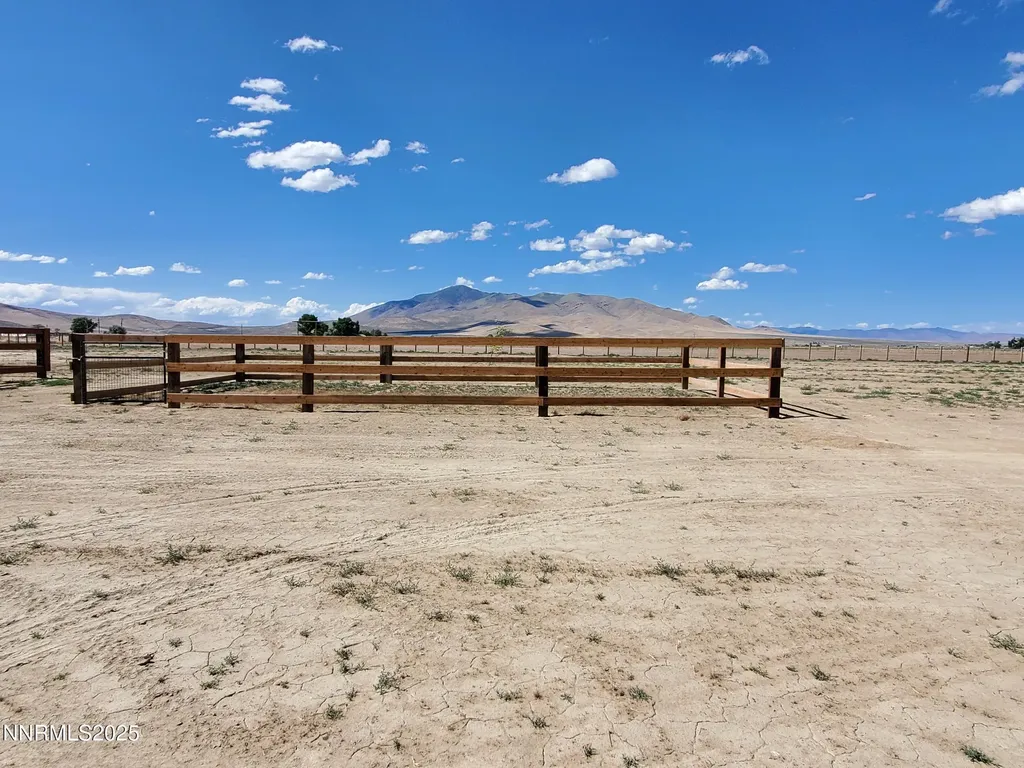 5200 Colt Winnemucca NV 89445