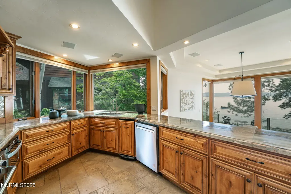 1458 Pittman Glenbrook NV 89413