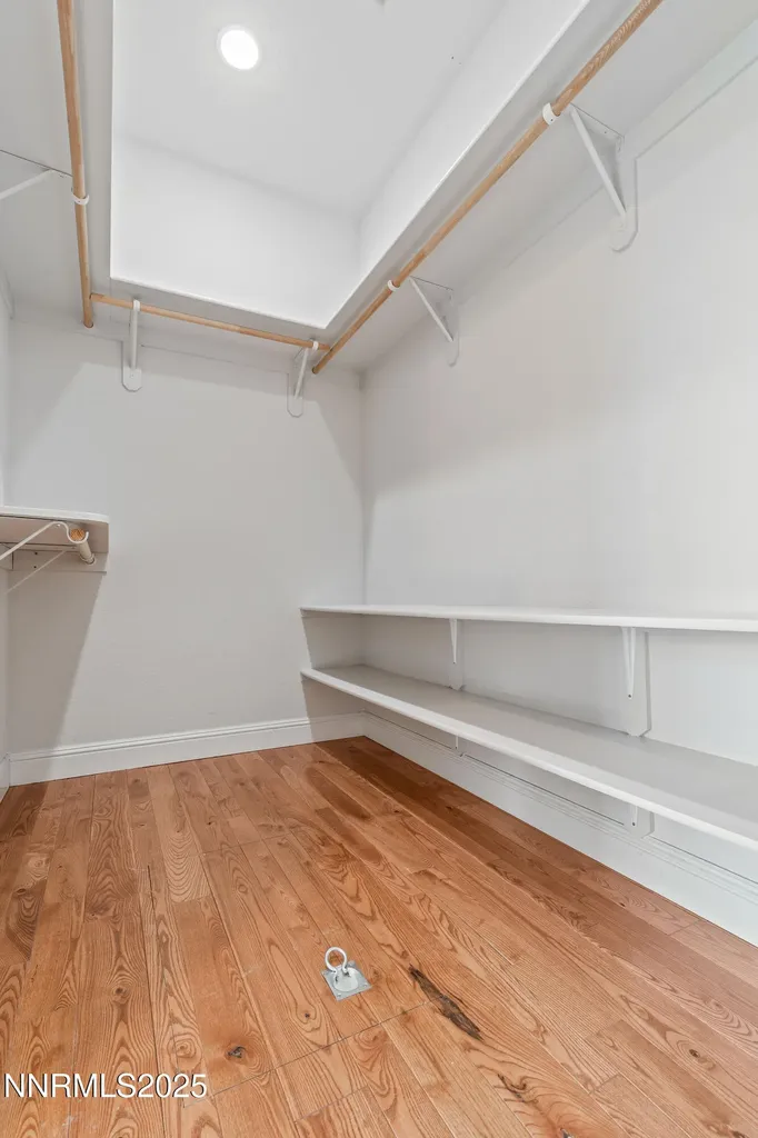 2093 Tamarisk Reno NV 89502