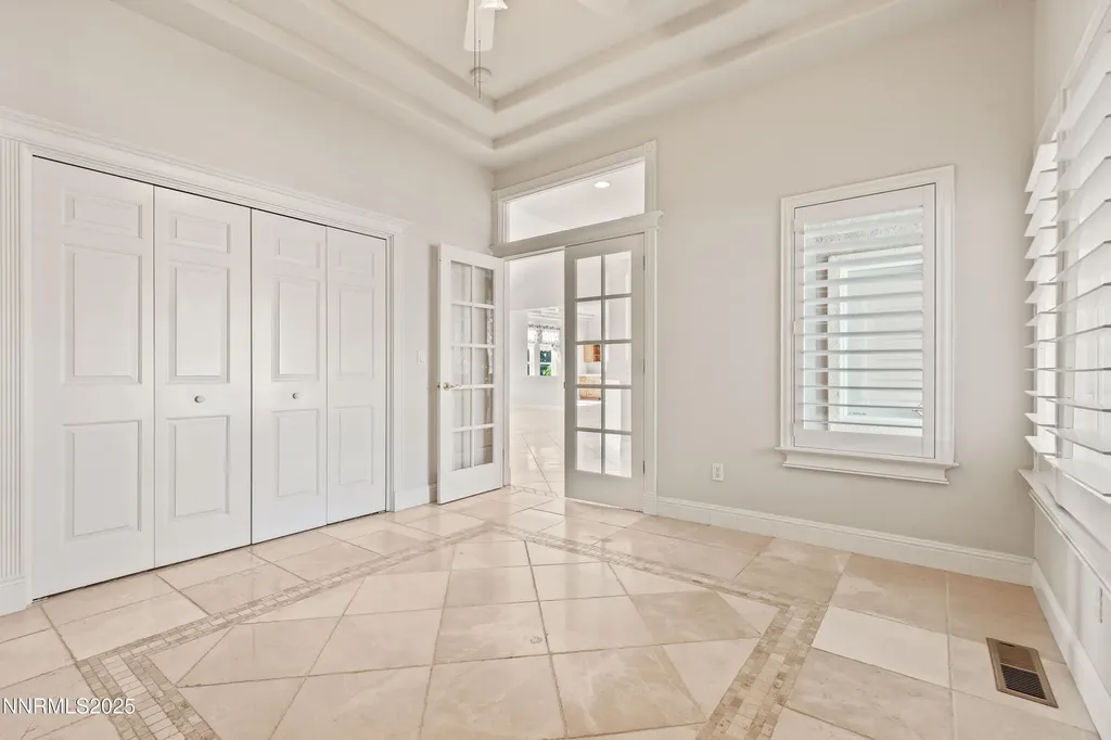 2093 Tamarisk Reno NV 89502