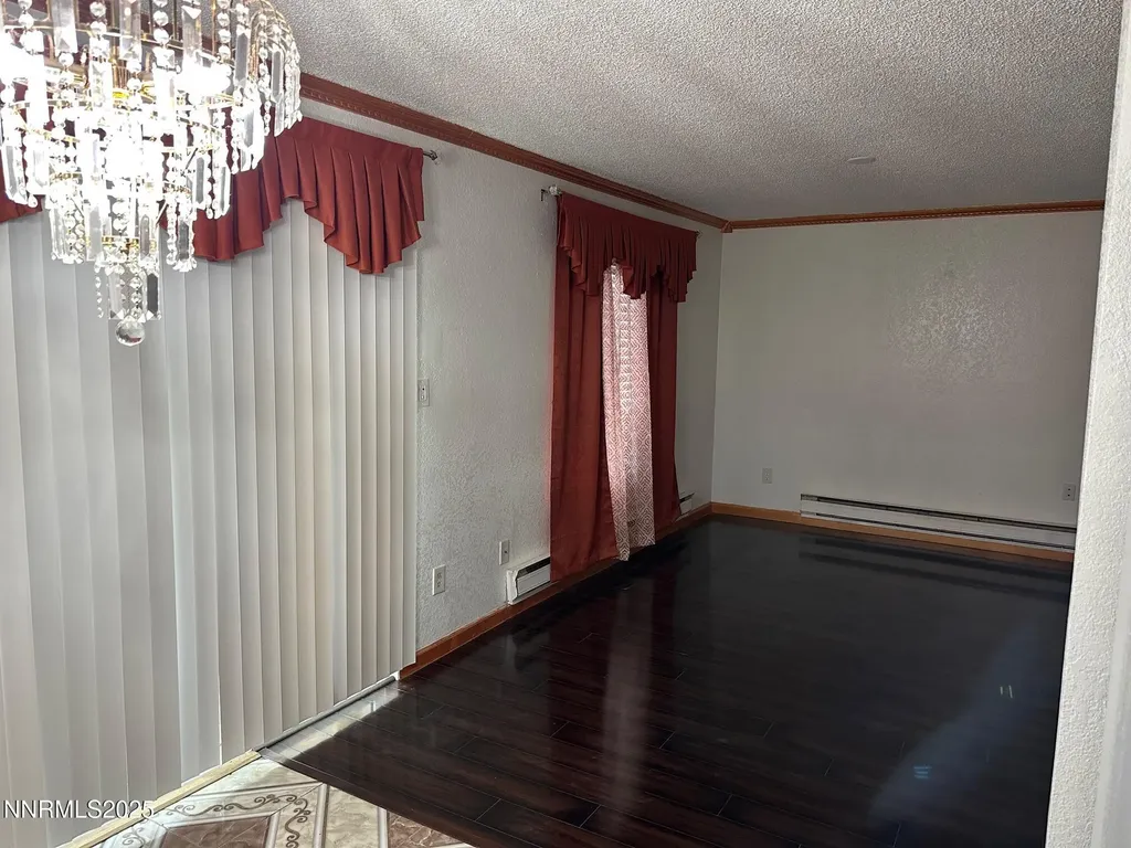 3926 Clear Acre Reno NV 89512
