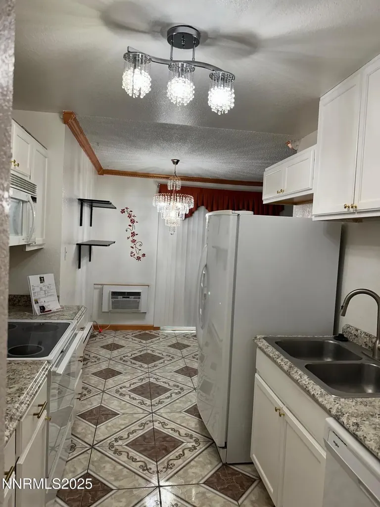 3926 Clear Acre Reno NV 89512