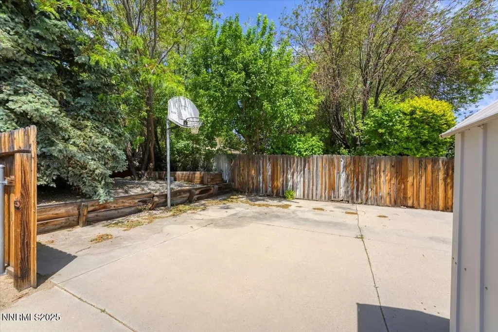 3277 Dartmouth Carson City NV 89703
