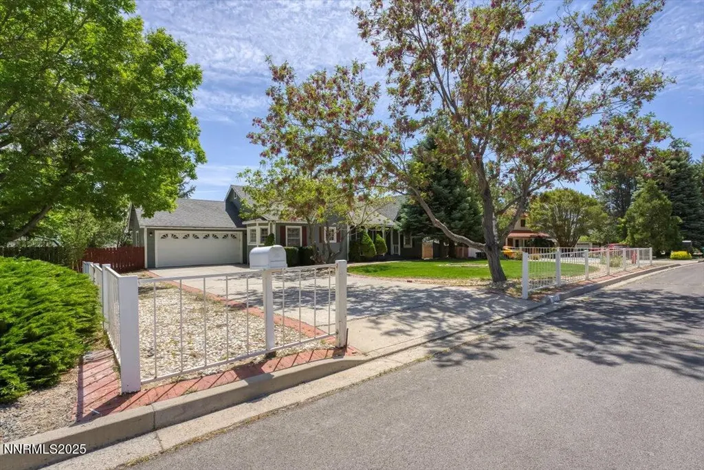 3277 Dartmouth Carson City NV 89703