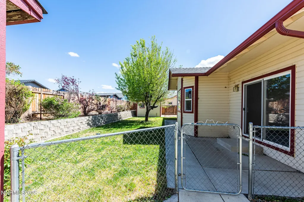 765 Sunnyside Gardnerville NV 89460