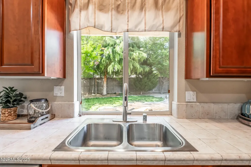 471 Shire Reno NV 89521