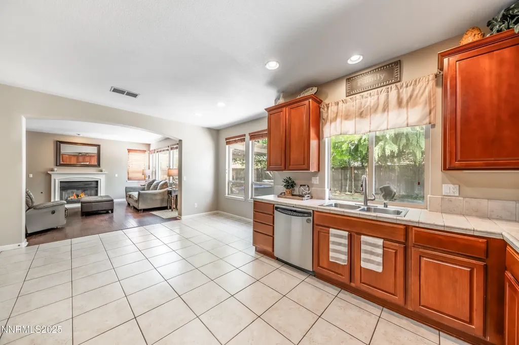 471 Shire Reno NV 89521