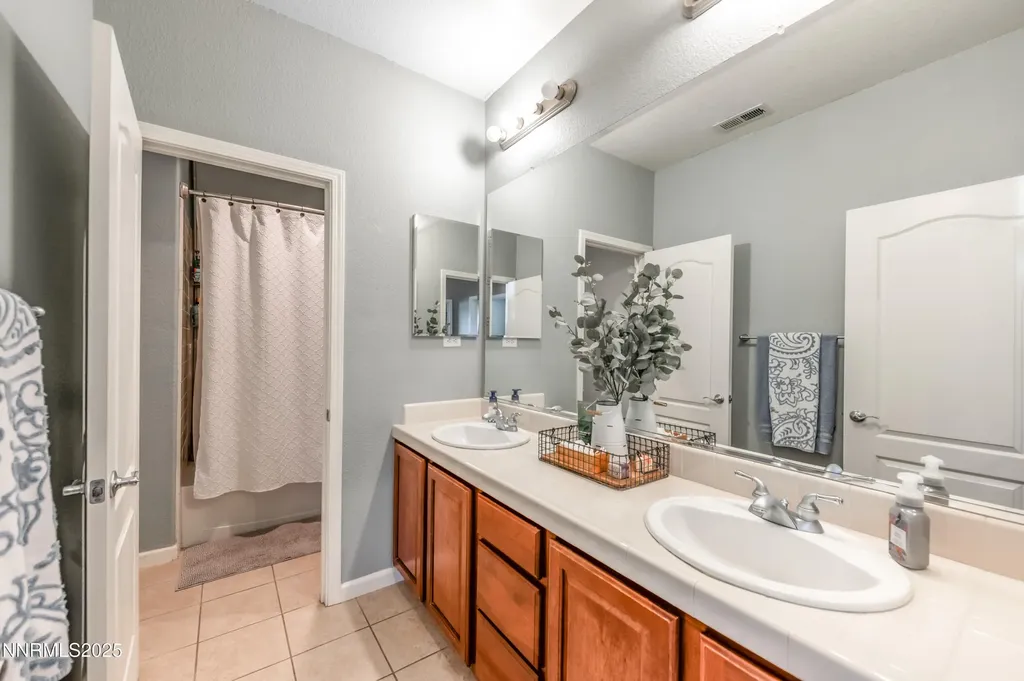 471 Shire Reno NV 89521