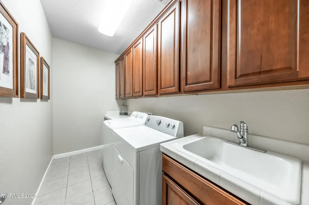 471 Shire Reno NV 89521